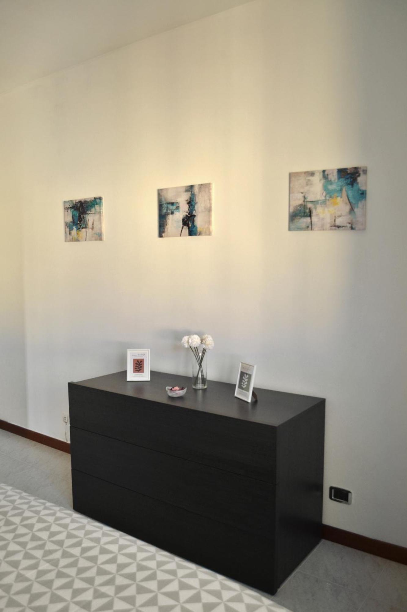 La Dolce Vita - Appartamento Con Parcheggio Privato Vicino Al Centro E All'Ospedale Asti Exterior photo